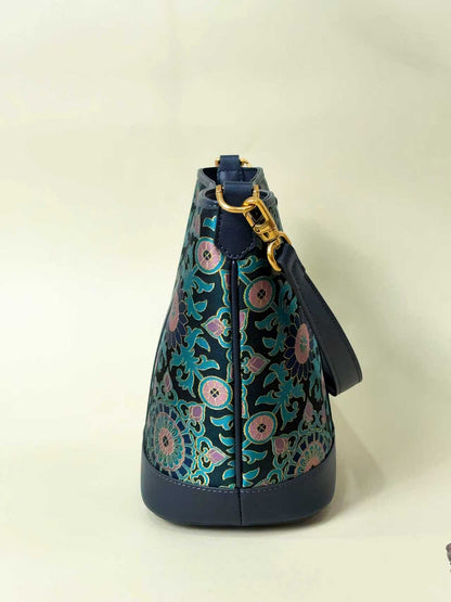 Women's Embroidered Tote Bag