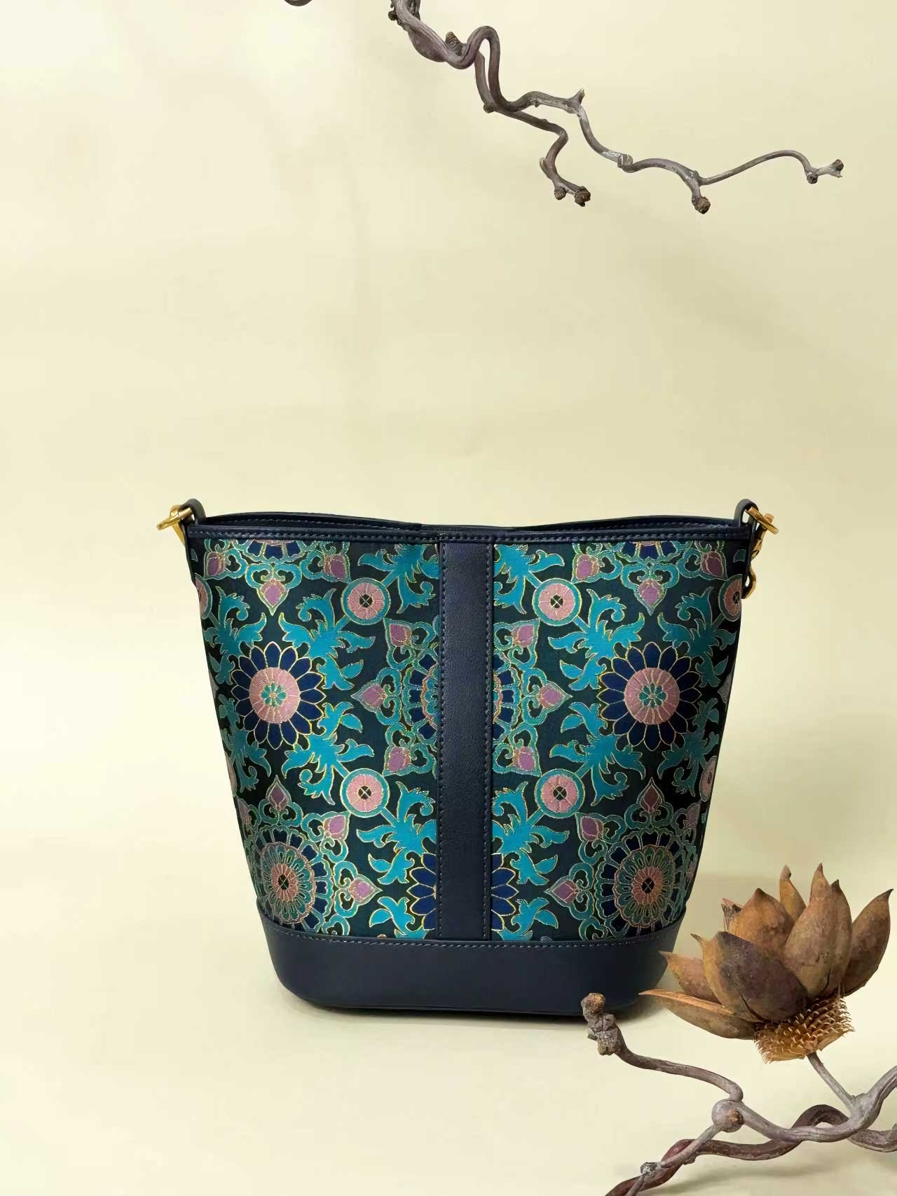 Women's Embroidered Tote Bag