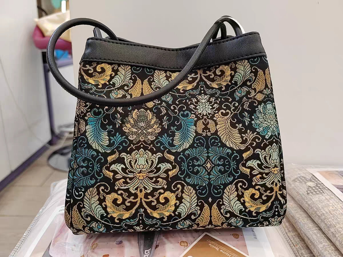 Women's Embroidered Handbag – Boho Purse & Tote for Daily or Evening Elegance