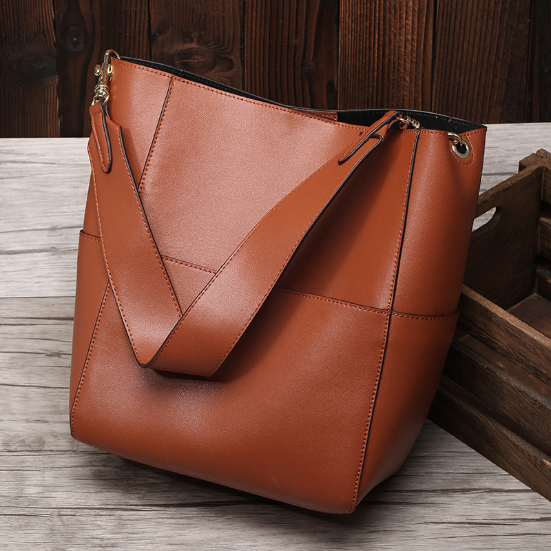 Women's Leather Bucket Tote Bag